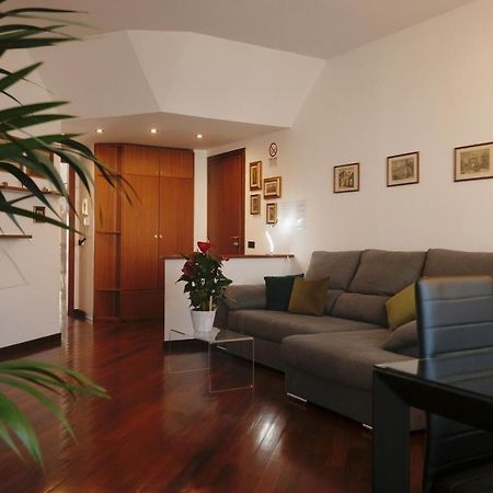 Emeraldway - Bellissimo Appartamento In Zona Sempione-Tre Torri Milánó Kültér fotó