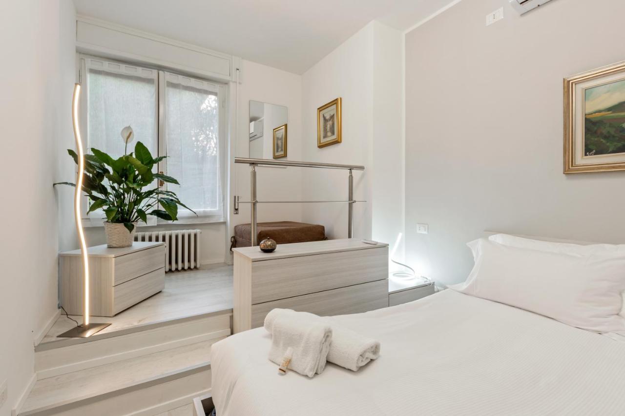 Emeraldway - Bellissimo Appartamento In Zona Sempione-Tre Torri Milánó Kültér fotó